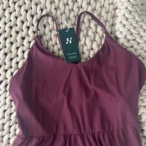 🆕 Maroon dress | Halara